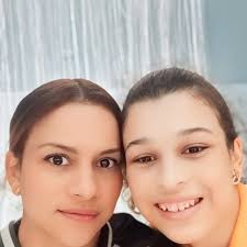 Mi Camila ya son 14 primaveras sintiéndome la más afortunada por ser tu  mamá, tantas cualidades hermosas que tienes mi rubia bella, ya no te puedo  decir niña, mi adolescente, ayyyyy!!! Hahaha!