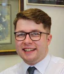 Nina Magee's Instagram, Twitter & Facebook