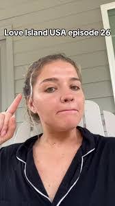 Jillian Young's Instagram, Twitter & Facebook