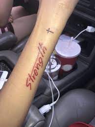 Pin By Niyah On Piercings Red Ink Tattoos Cute Hand Tattoos Red Tattoos