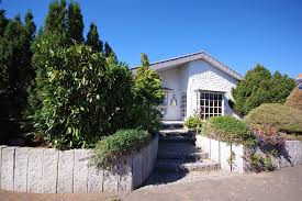 1 zimmer, wohnfläche 1 qm, einfamilienhaus, grundstück 1 qm, provisionsfrei. Haus Zum Selbstverwirklichen In Kehl Marlen Mit Pool Und Bar Immo K