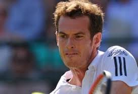 Murray powers into Wimbledon second round