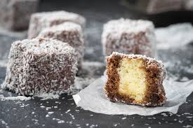 750g mehl (500g typ 405 + 250g typ 550) 1 päckchen hefe 50g zucker 1 tl salz 125g butter 250ml milch 250g lino lada zubereitung: Lamingtons Cupavci Sallys Blog