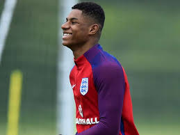 Pelé played professionally in brazil for two decades, winning three world cups along the way as an adolescent, pelé joined a youth squad coached by waldemar de brito, a former member of the. Pele Tells Rashford Don T Be Afraid Goal Com