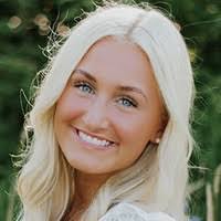 Haley Schuster's Instagram, Twitter & Facebook