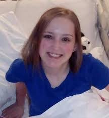 Avis Foster's Instagram, Twitter & Facebook