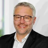 900+ "Alexander Villa" profiles