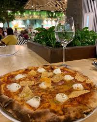 506 Me Gusta 8 Comentarios Storia D Amore Storiadamoreco En Instagram Pizza Cuatro Quesos Queso