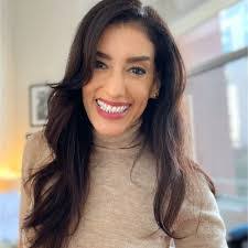 Amanda Remley's Instagram, Twitter & Facebook