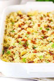 Layer cheese, then bacon, then the remaining tater tots. Chicken Bacon Ranch Casserole Life Love And Sugar