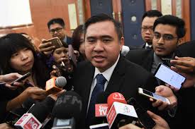 Sila hubungi bahagian pengurusan maklumat untuk maklumat lanjut. Stop Trying To Find A Backdoor Into Cabinet Loke Tells Opposition Mps The Star