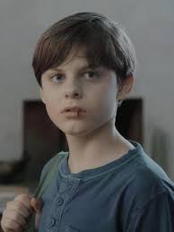 Funny Film Clips: Crazy Conversations & Little Cop Humor