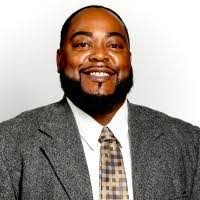 Leslie Settle's Instagram, Twitter & Facebook