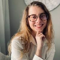 Kate Dunlap's Instagram, Twitter & Facebook