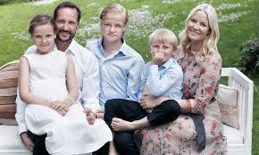 Elle a épousé haakon de norvège le 25 août 2001 à oslo. Crown Princess Mette Marit Talks Being Open To Children About Feminism Hello