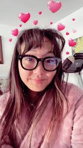 Bethany Mcleod's Instagram, Twitter & Facebook