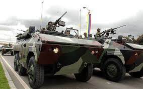 Mientras tanto en el ejercito colombiano. Piden Vigilar Compras De Tanques Y Aviones Por Las Fuerzas Armadas