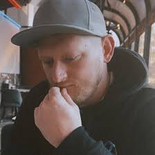 📣Alert: Vehicles with these markings belong to Multnomah County's security  services contractor, Inter-Con. Some folks have mistakenly posted that  these are vehicles of federal immigration agents. The staff in these  vehicles are