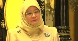 2002) yang amat berbahagia cik puan nur bahiyah binti mohd akip (k. Cik Puan Julita Aishah Biodata
