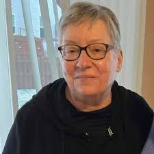 Teresa Corn's Instagram, Twitter & Facebook