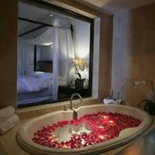 Bath For Two Romantic Hotel Rooms Honeymoon Bedroom Romantic Bath