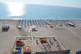Alegeți dintre cele stațiuni și hoteluril all inclusive din mamaia. All Inclusive Savoy Hotel