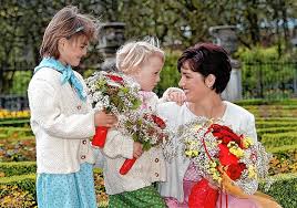 Посмотрите твиты по теме «#pureliebe» в твиттере. Weil Am Rhein Konsum Oder Pure Liebe Weil Am Rhein Verlagshaus Jaumann