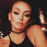 Candice Boswell's Instagram, Twitter & Facebook