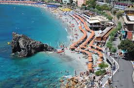 The cinque terre (the five lands) is a very beautiful national park in italy attracting millions of tourists every year. Hotel Villa Steno Cinque Terre Strand Monterosso Al Mare Cinque Terre Italien