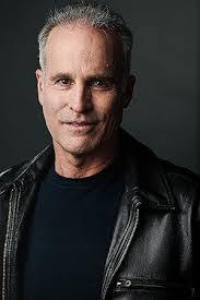 Shawn Toovey's Instagram, Twitter & Facebook