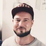 Alex Hisle's Instagram, Twitter & Facebook