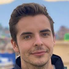 Nicholas Wray's Instagram, Twitter & Facebook