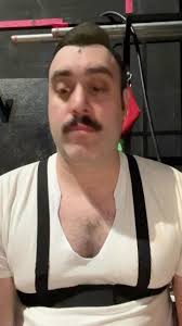 Much of the actors’ time offstage in @ainttooproudmusical is spent singing  to support the onstage cast, so before I left, I thought I’d record a peek  into what my backstage Shelly track looked like. ...