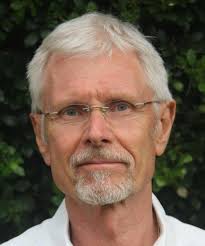 Where to report a dove with a QR code