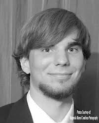 Gulfstream hands out scholarships to employees children