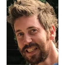 Roberto Wilhelm's Instagram, Twitter & Facebook