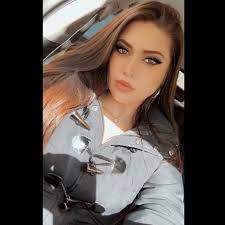 Danielle Lujan (@danielllelujan) • Instagram photos and videos