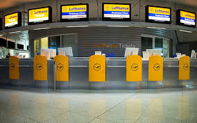 Lufthansa yesterday at 6:44 am sweden, the land of lakes, forests, midnight sun and northern lights. German Airline Lufthansa Cancels 1 000 Flights On Wednesday Over Pilots Strike Daily Sabah