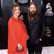 Here's everything we know about the babies. Chris Stapleton S Wife Reveals Their Baby Twins Were Born More Than A Month Early Brit Co