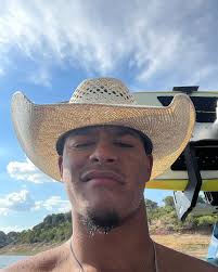 Jay Workman (@jivyronworkman) • Instagram photos and videos