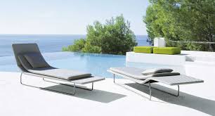 Get Modern Designs Of Pool Lounge Chairs With Best Comfort Topsdecor Com In 2020 Pool Lounge Chairs Pool Lounge Outdoor Furniture Design
