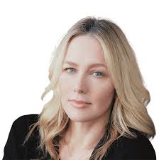 Allison Moorer: What Memoir Demands. And All it Makes Possible.