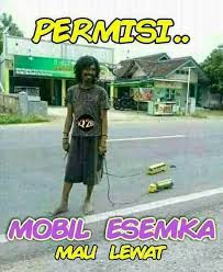 Mobil Esemka Mau Lewat Gambar Gokil Lucu Facebook
