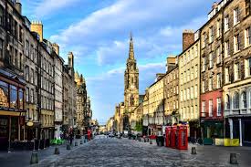 Holiday inn edinburgh in edinburgh liegt im geschäftsviertel, nur wenige schritte von zoo edinburgh und 10 gehminuten. Edinburgh Die Hauptstadt Schottlands Stellt Sich Vor Urlaubsguru