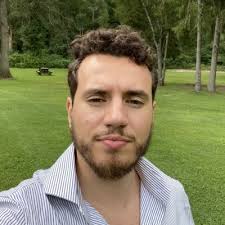 Google Ads Case Study: +102% in Sales One of our Copilot students started  testing the feeder strategy and has been using the Weekly Q&A calls for  guidance. What's the feeder strategy? (coined