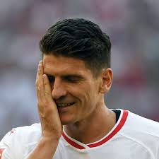 Jul 03, 2021 · jack grealish konnte sich die kleine spitze nicht verkneifen. Mario Gomez Fussball Schauen Im Tv Nicht Mehr Nachvollziehbar Stern De