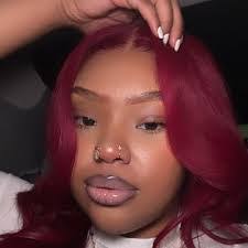 Rokiatou Kaba's Instagram, Twitter & Facebook