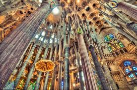 Opened to the public from 09:00 am to 19:00 pm, the church is located in calle mallorca, barcelona, is never empty of visitors. La Sagrada Familia Interior In Barcelona Spain La Sagrada Familia Sagrada Familia Gaudi Barcelona