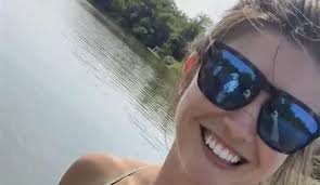 Hannah Barron Nip Image-