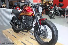 Modif verza kontes touring style harian ini menggunakan velg jari jari tapak lebar dengan profil ban besar. Aiiich Batu Akik Nempel Di Modifikasi Verza Gaya Cafe Racer Aripitstop